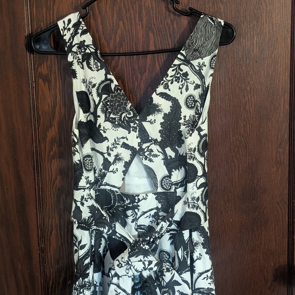 New With Tags J. Crew Tiered Maxi Dress in Ratti Print Black and White (size 6) - Picture 6 of 11